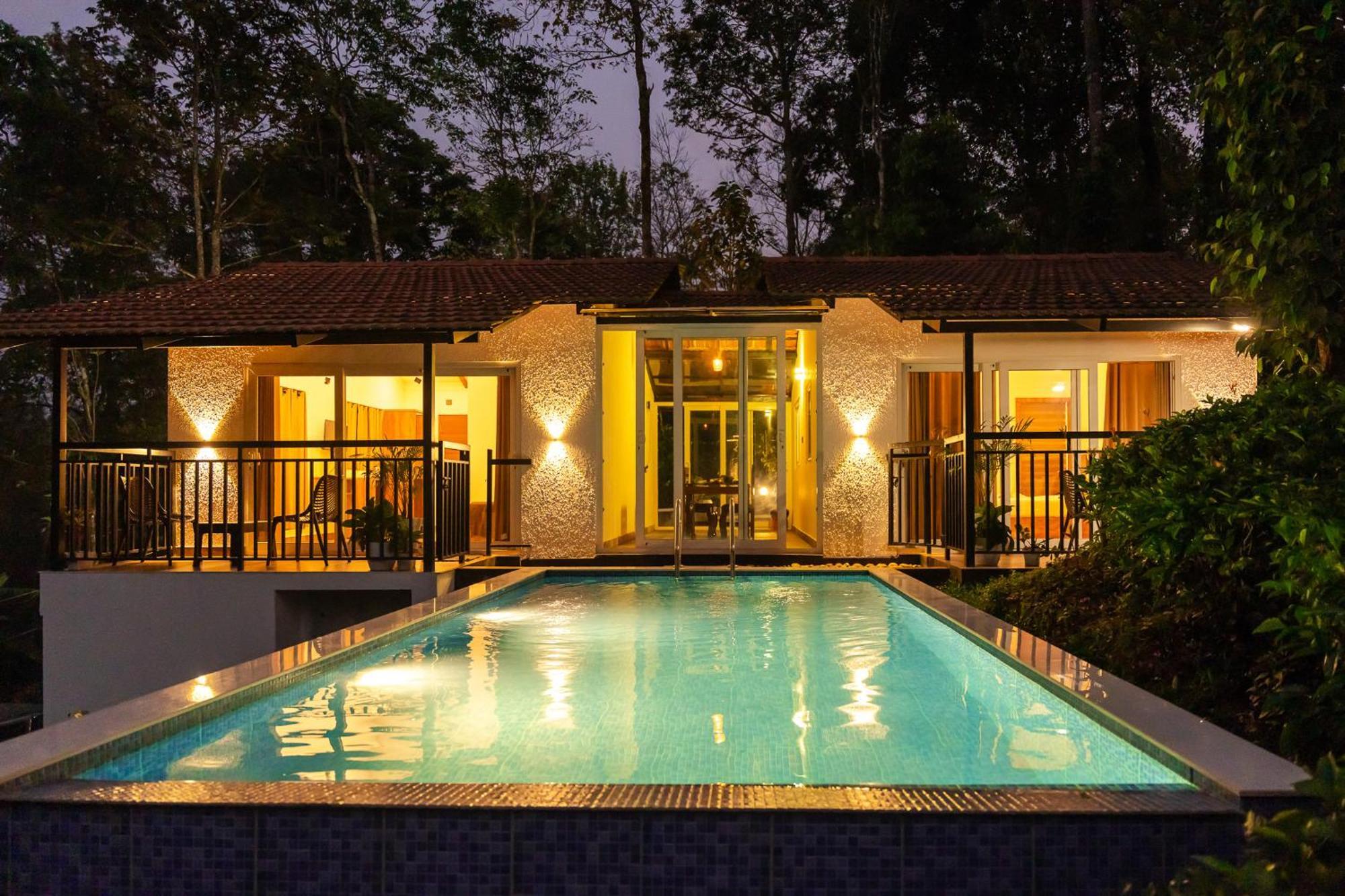 Tealawn Pool Villa, Munnar Exterior foto